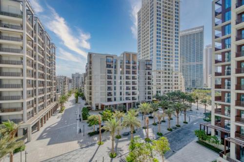 GuestReady - Modern design in Dubai Creek Harbour in Dubai Festival City