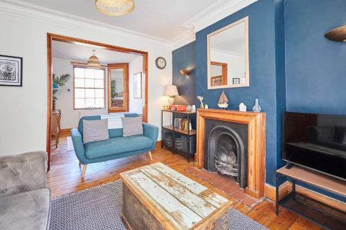 Host & Stay - Gray Street