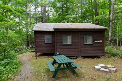. Luxury Camping Cabin with Fireplace near Hanover, New Hampshire