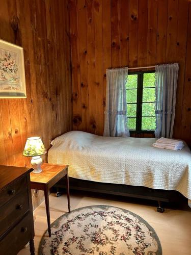 . Three-Bedroom Mountain Cabin Getaway near Hanover, New Hampshire