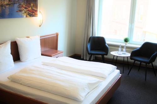 Hotel Adler & Eventlocation GmbH Room Type - Budget Double Room