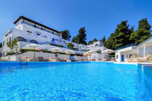 Theo Bungalows - image 4