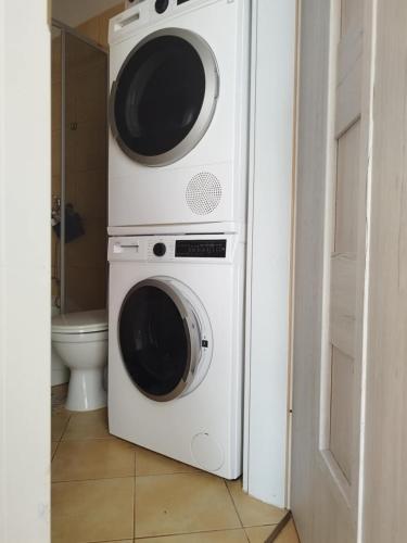 Przytulne mieszkanie pod jaśminem (Przytulne mieszkanie pod jasminem) in 姆龍戈沃