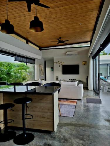 Faciliteiten, Villa Wanny - 3BR Modern Bophut - Bangrak near Samui Airport