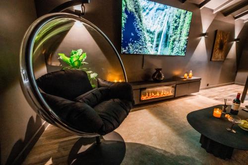 Suite Prestige - Jacuzzi - Luxe - Rooftop, Toulouse (photo 6)