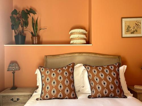 NEW Victorian Residence - sleeps 12