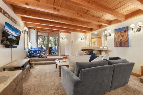 WSH1030 - Camp Westwater home in Meeks Bay (CA)
