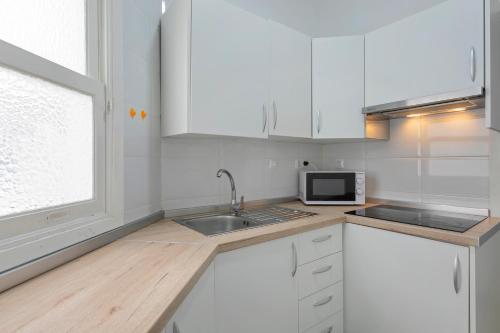 Konyha, TENERIFE URBAN ROOMS in Santa Cruz De Tenerife