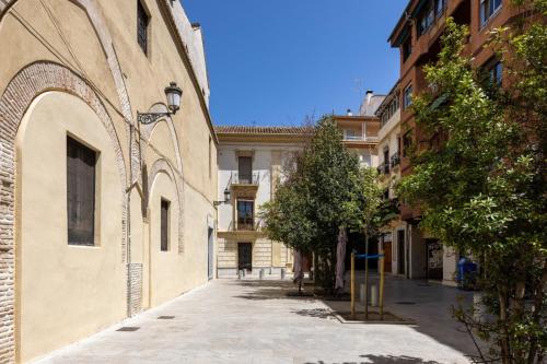 Apartment with Terrace image 3