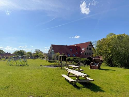 Timmenhus - neue Ferienwohnungen im historischen Bauernhaus, Timmendorfer Strand (Foto 2)
