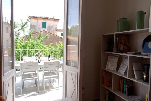 YOURHOMEINLUCCA La Terrazza