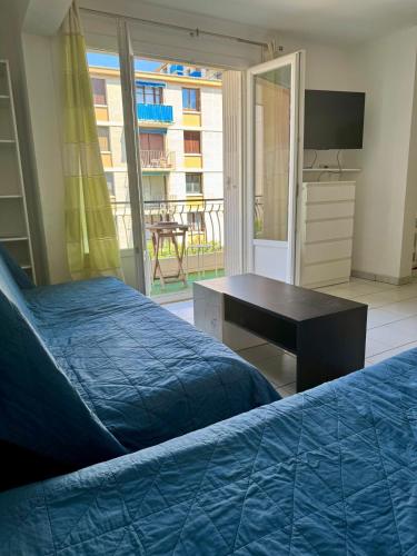 Provencal City Center Getaway near Lords Traiteur