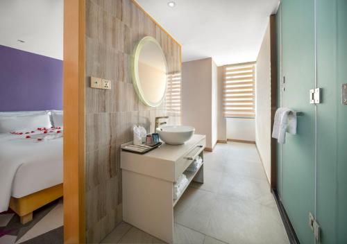 Lavande Hotel Chengdu Tianfu Square – Chengdu, IL