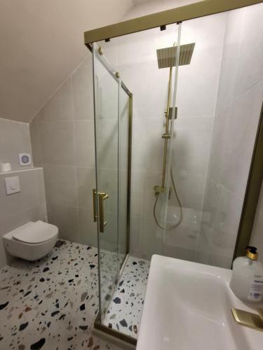 Double Room with Private External Bathroom image 5