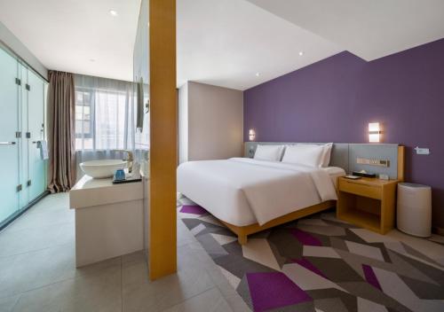 Lavande Hotel Chengdu Tianfu Square – Chengdu, IL