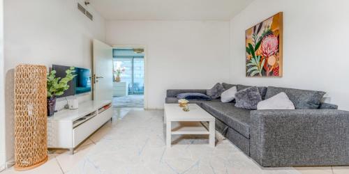 8min Walk from JBR beach Stylish 1-Bedroom Apartment in Dubai Marina, Dubaj (zdjęcie 7)