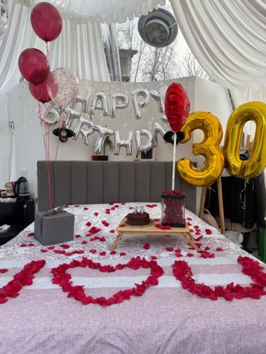 Tent image 10