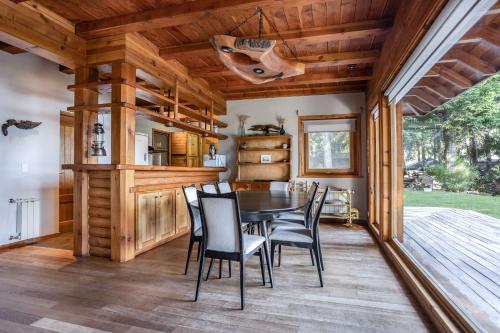 주방, BOG Casa Inalafquen - con costa de lago in 푸에르토 안고스투라