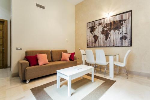 Modern luxurious apartment -cinty center, Sevilla