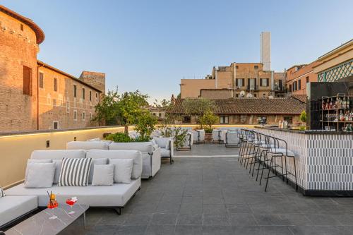 Balcony/terrace, Capo d´Africa – Colosseo in Colosseum and Foro Romano