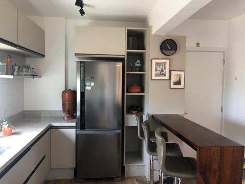 Kitchen, Floripa paz em meio a natureza e perto de tudo in Itacorubi