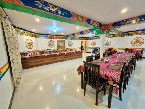 Facilities, HOTEL PALAM HILLS in Leh
