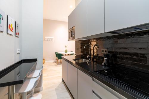 セビリア RentalSevilla Plaza de San Quintin II 3つ星 シングルルーム 外観