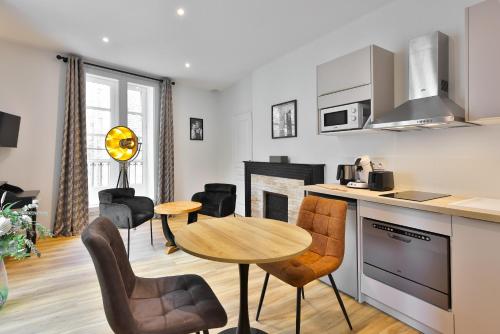 La Villa des Consuls - Gite de tourisme de charme in Sarlat-la-Caneda City Center