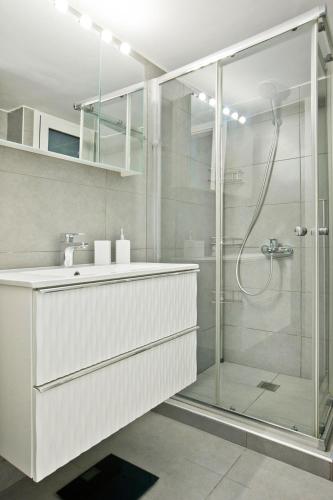 Serenity in the city - Stylish 1bd Garden Flat, Atény (fotografie 10)
