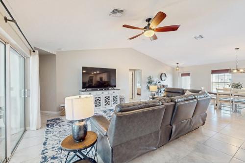 Cocktail Cove in Burnt Store Marina (FL)