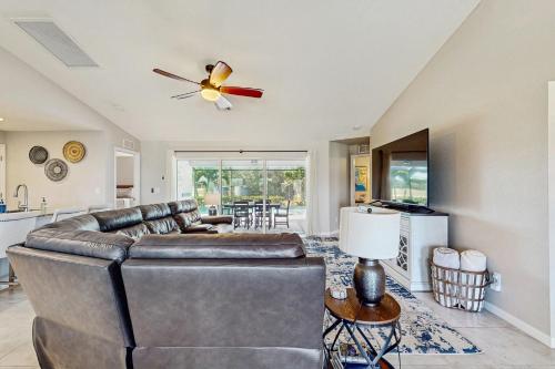 Cocktail Cove in Burnt Store Marina (FL)