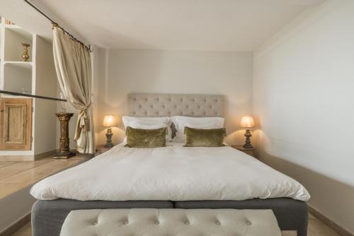 Prestige Suite image 7