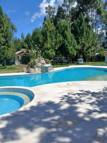 สระว่ายน้ำ, Cemayu Lodge in ออกซาปัมปา