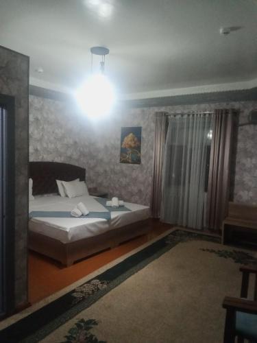 GLOBUS Avenue hotel – Toshkent, NY