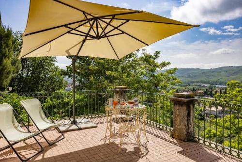 B&B in an 1800s Frescoed Villa with Panoramic Solarium and Historic Park - Villa Mastrangelo chambre d'hôte Castel di Lama