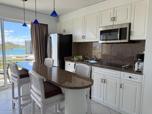 館内設備, Sapphire Beach Club Resort in ロウランズ