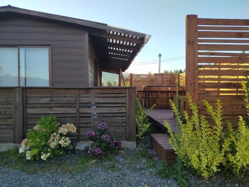 Cabaña con tinaja y camas de cuarzo en Licantén