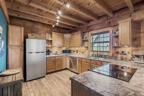 Deer Run - A Peaceful cabin hideaway in Livingston (TN)