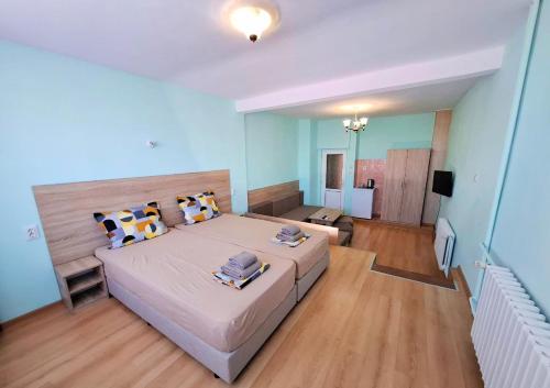 Junior Suite with Sea View image 5