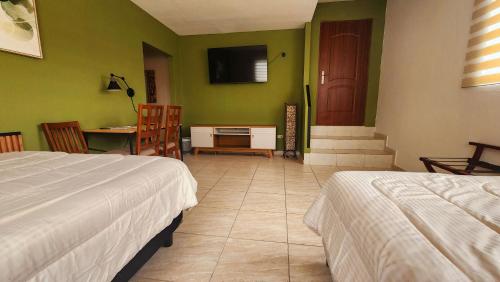 Létesítmények, Coconut Lodge in Las Cumbres
