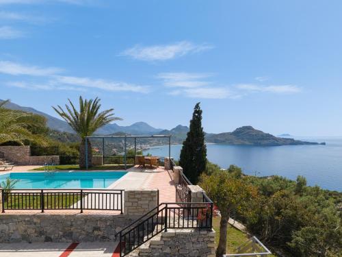 Souda Bay Loggia - image 2