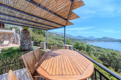 Souda Bay Loggia - image 14