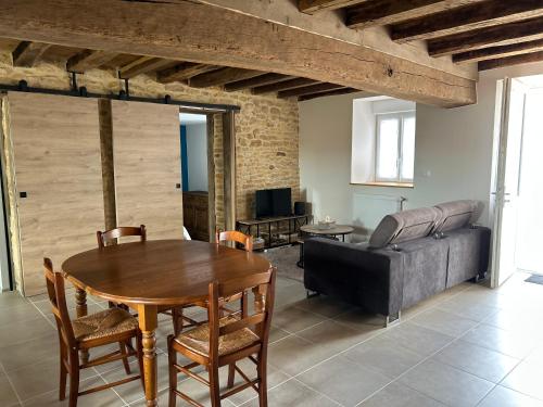 Maison de campagne rénovée (Maison de campagne renovee) in Montaron