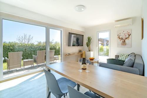 One-Bedroom Apartment with Patio