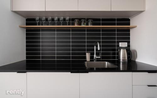 Patogumai, Luxury Apartments And Studios At Sea Side By Rently in Eilatas