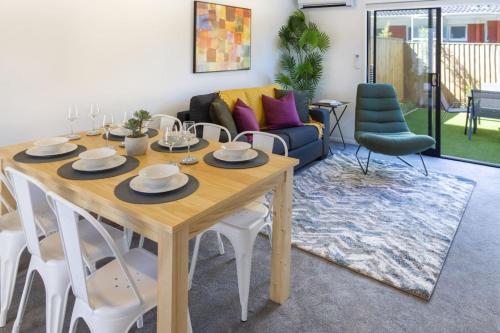 Stunning Mount Albert 2 Bed, Auckland (zdjęcie 4)