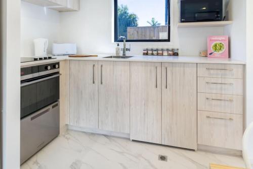 Stunning Mount Albert 2 Bed, Auckland (zdjęcie 6)