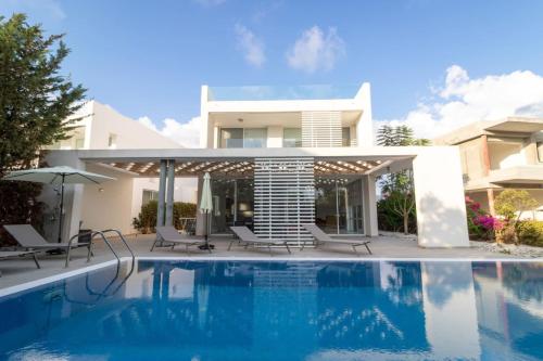 Villa Fantasy - Luxury 4BR Seaview Retreat with Private Pool, Pegeia (fotografie 2)