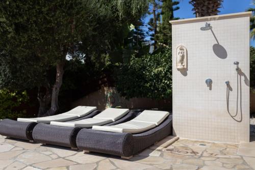 Villa Skandinavia - Modern 3BR Escape with Private Pool & BBQ, Pegeia (fotografie 7)