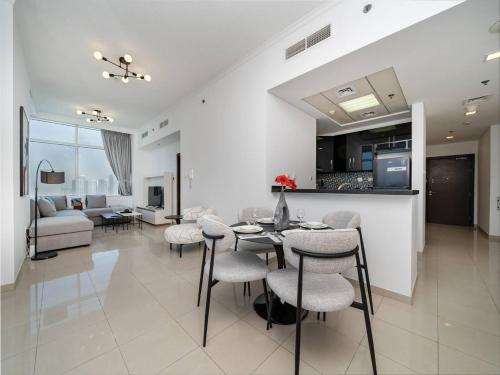Elegant 1-Bedroom Retreat with Marina Views, Dubaj (zdjęcie 5)
